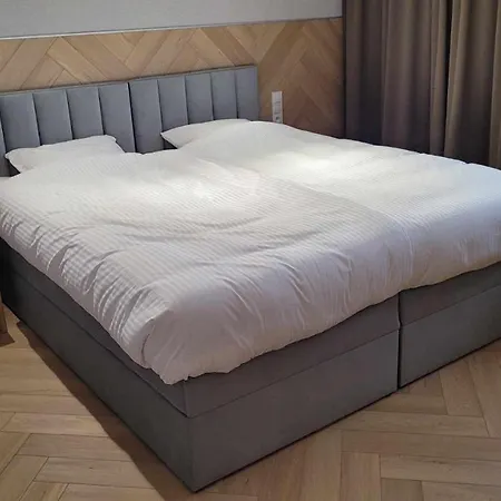 & Restauracja Wroblewscy * Karniewo