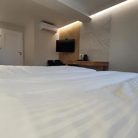 & Restauracja Wroblewscy * Karniewo