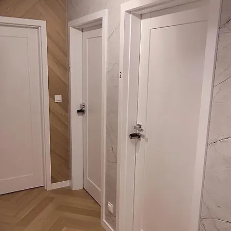 & Restauracja Wroblewscy ホテル *