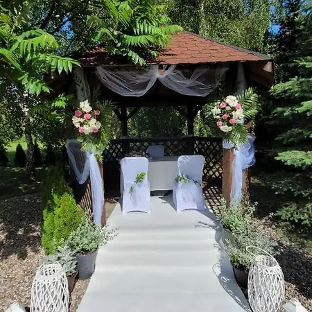 Hotel & Restauracja Wroblewscy Karniewo