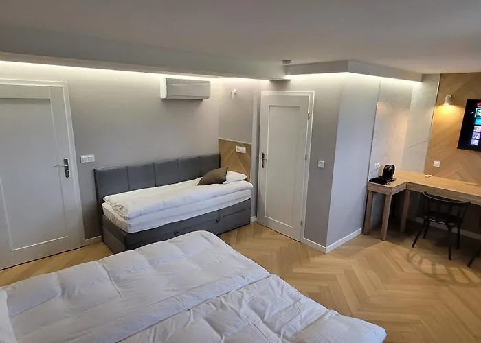 Hotel&restauracja Wróblewscy Hotel Karniewo